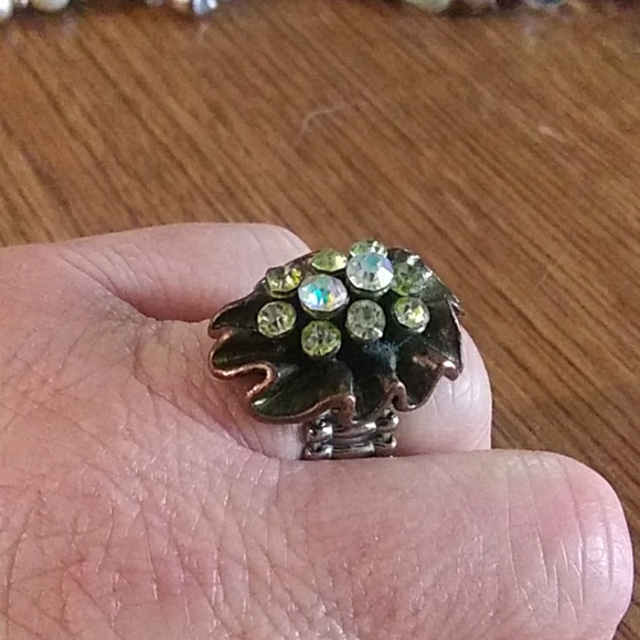 Ring - Picture 2 of 2